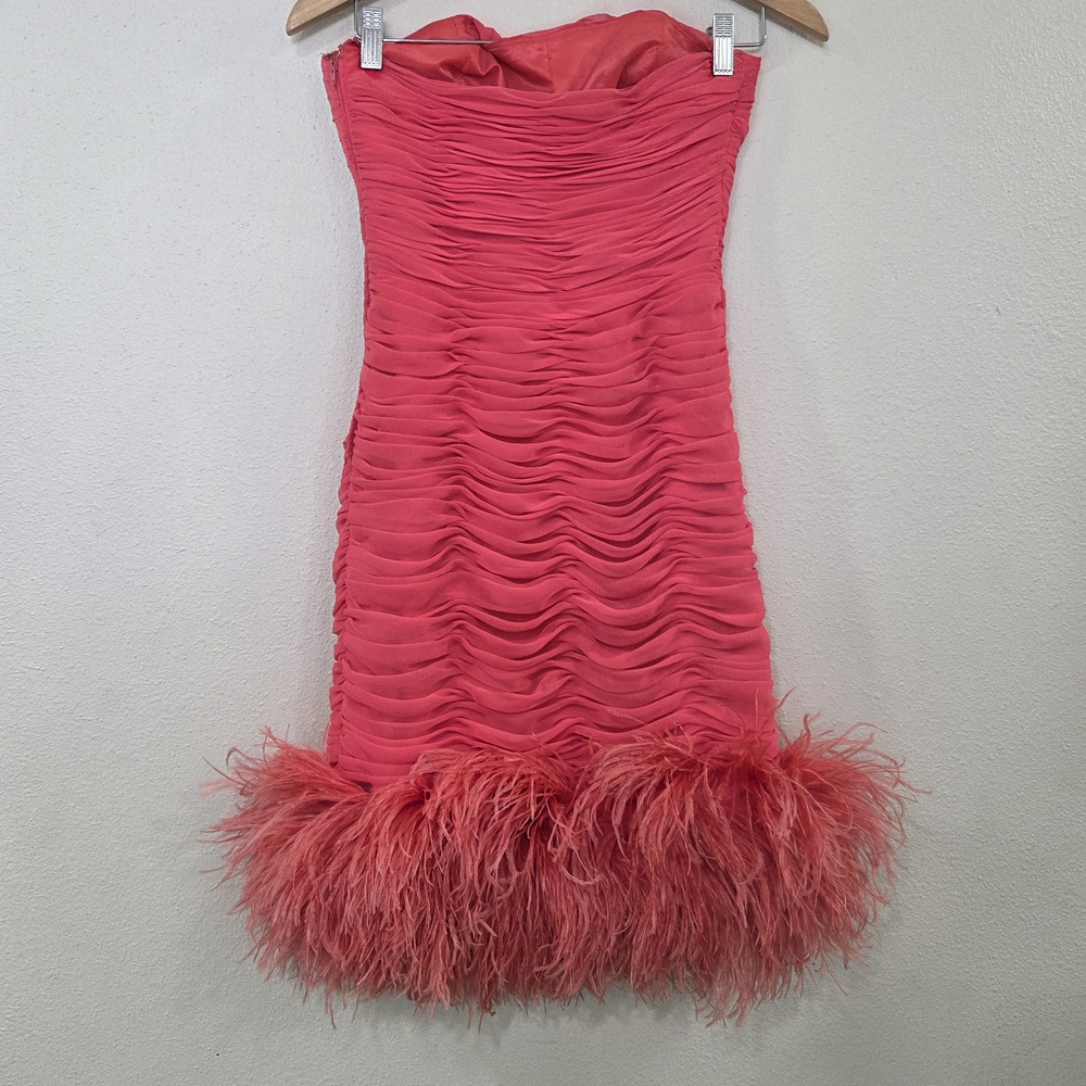 Victor Costa Coral Strapless Dress - Picture 6 of 14
